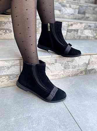 Maxi Жіночі черевики Maxi чорні натуральна замша 37-39р. (1105) Коломия