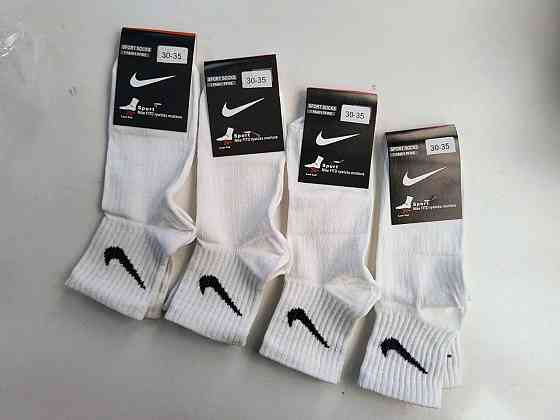 Дитячі якісні бавовняні шкарпетки Білого кольору середньої висоти в наборі 4 штук Nike. Розмір 30-35 Київ