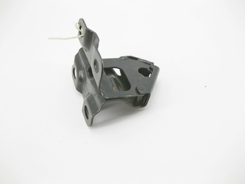 Mercedes-Benz  A2119200065 Центральна петля - кріплення задньої відкидної спинки¶ Одесса - изображение 10