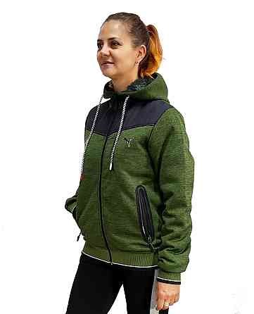 Женская трикотажная куртка-кофта на меху Puma Thumbnail 1 of BMW ,оригинал Киев