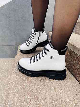 Без бренда Жіночі черевики ASTINI білі шкіра натуральна зимові (5178) Коломия