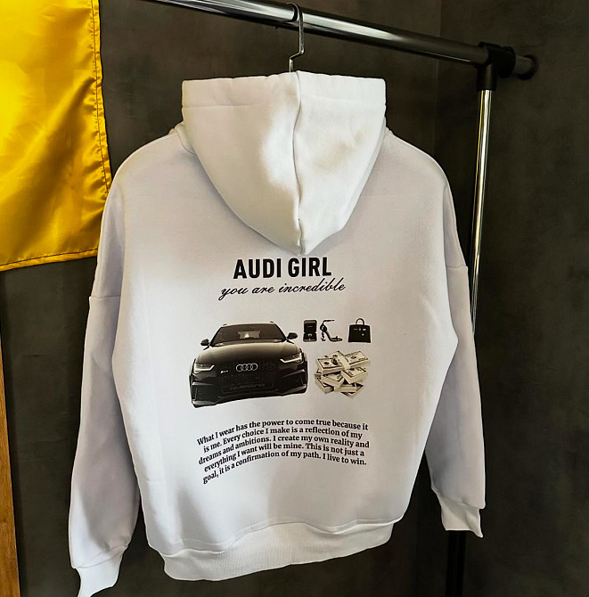 Худи женское белое “Audi Girl” с принтом XXL, Черный Черновцы - изображение 1