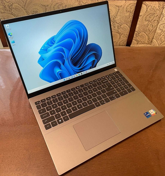 Ноутбук 15" Dell Vostro 5620. Київ - фото 6