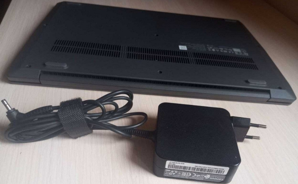 Ноутбук: Lenovo V15 ADA Iron Grey. Киев - изображение 5