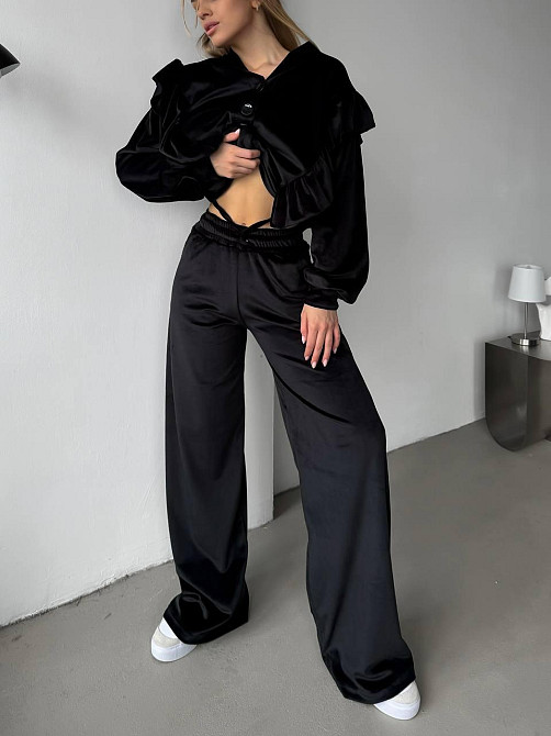 Жіночий ніжний костюм-двійка: кофта та штани з велюру Чорний, 42/44 Одеса - фото 1