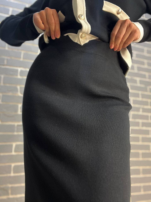 Костюм жіночий De Red 3167 кадиган з спідницею в'язаний біла смуга золоті гудзики чорний, чорний, one size Київ - фото 15