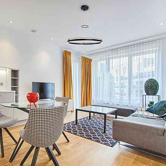 CH8017 BK+GD Коломия