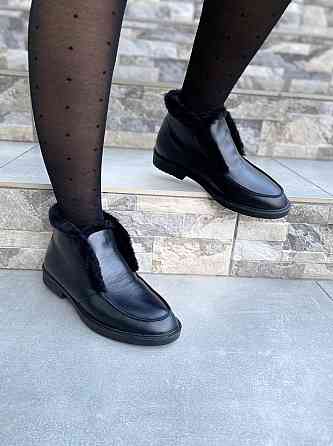 Daragani Черевики жіночі Daragani чорні натуральна шкіра зима висота 9 см (4243) Коломыя