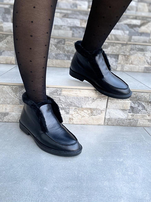 Daragani Черевики жіночі Daragani чорні натуральна шкіра зима висота 9 см (4243) Коломия - фото 4