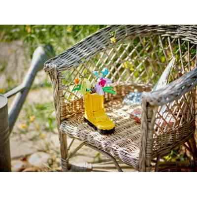 Конструктор LEGO Creator Квіти в лійці 420 деталей (31149) Вінниця