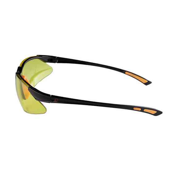 Окуляри захисні, жовті, лінзи полікарбонат, заушники чорні нейлонові, гумова накладка на ніс, захист від удару INTERTOOL SP-0096 Київ