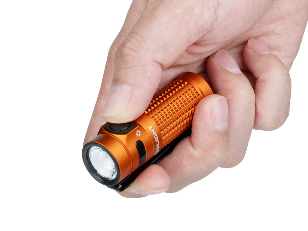 Ліхтар Olight Baton 4 Orange — Потужний EDC ліхтарик 1300 лм, дальність 170 м, магнітна зарядка, IPX-8, акумуляторний Київ - фото 7