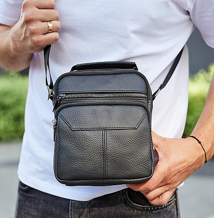 Мужская черная сумка-барсетка 18x22x8, мессендежр из натуральной кожи Tiding Bag M2237A черный Каменское - изображение 8