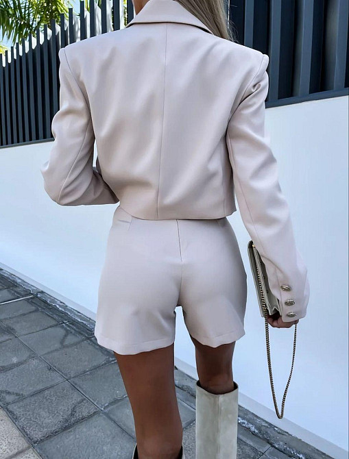 Жіночий трендовий костюм-двійка: піджак і спідниця-шорти костюмка Беж, 42/44 Одеса - фото 3