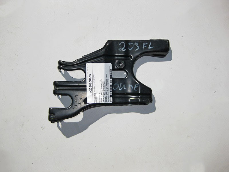 Mercedes-Benz  A2036200985 Вертикальна розпірка лівого окуляра C-Class W203 Одеса - фото 1