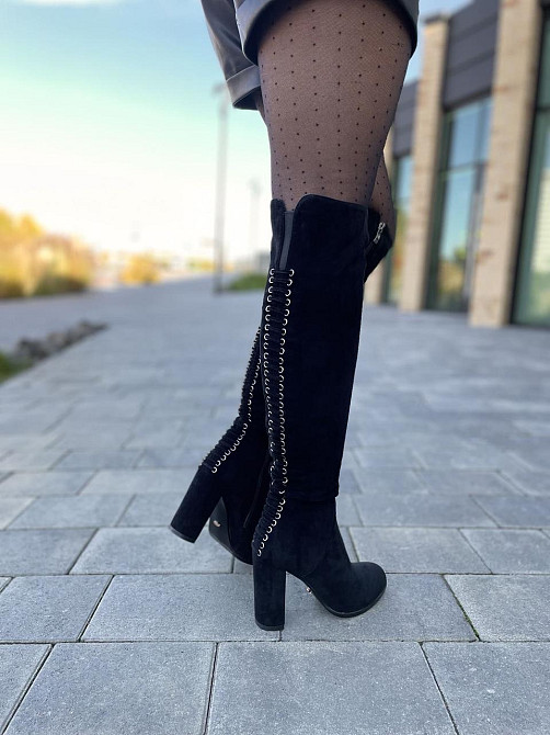 Ботфорти жіночі чорні з еко-замші на підборах весна-осінь демісезонні F736-T276-1 р. 37-38 Коломия - фото 10