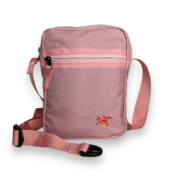 Сумка через плече Arcteryx 20x15 рожеві Запоріжжя - фото 1
