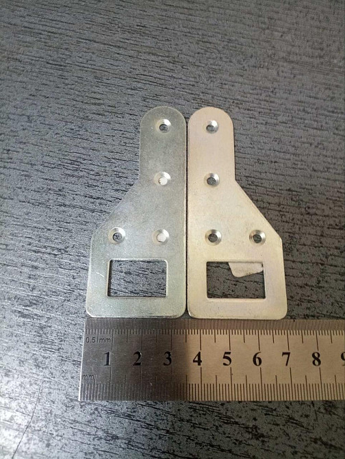 Вушко для підвішування меблів  85мм ліве/праве, оцинк білий "Mark" Київ - фото 2