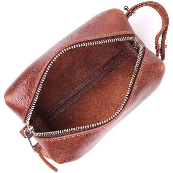 Компактна косметичка з гладкої шкіри на блискавці Україна GRANDE PELLE 16763 Світло-коричнева Київ