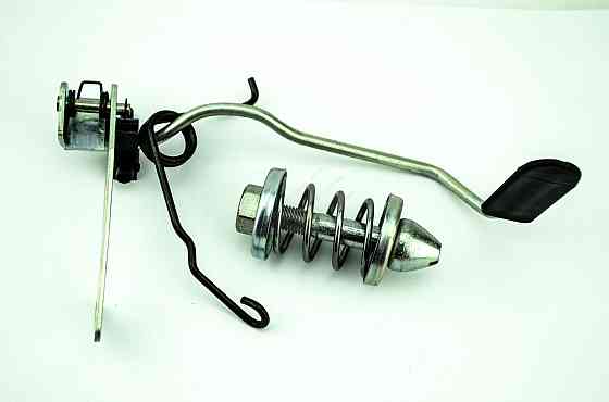 Замок 2108, 2109, 21099 (з відбійником) Аналог капота Мукачево