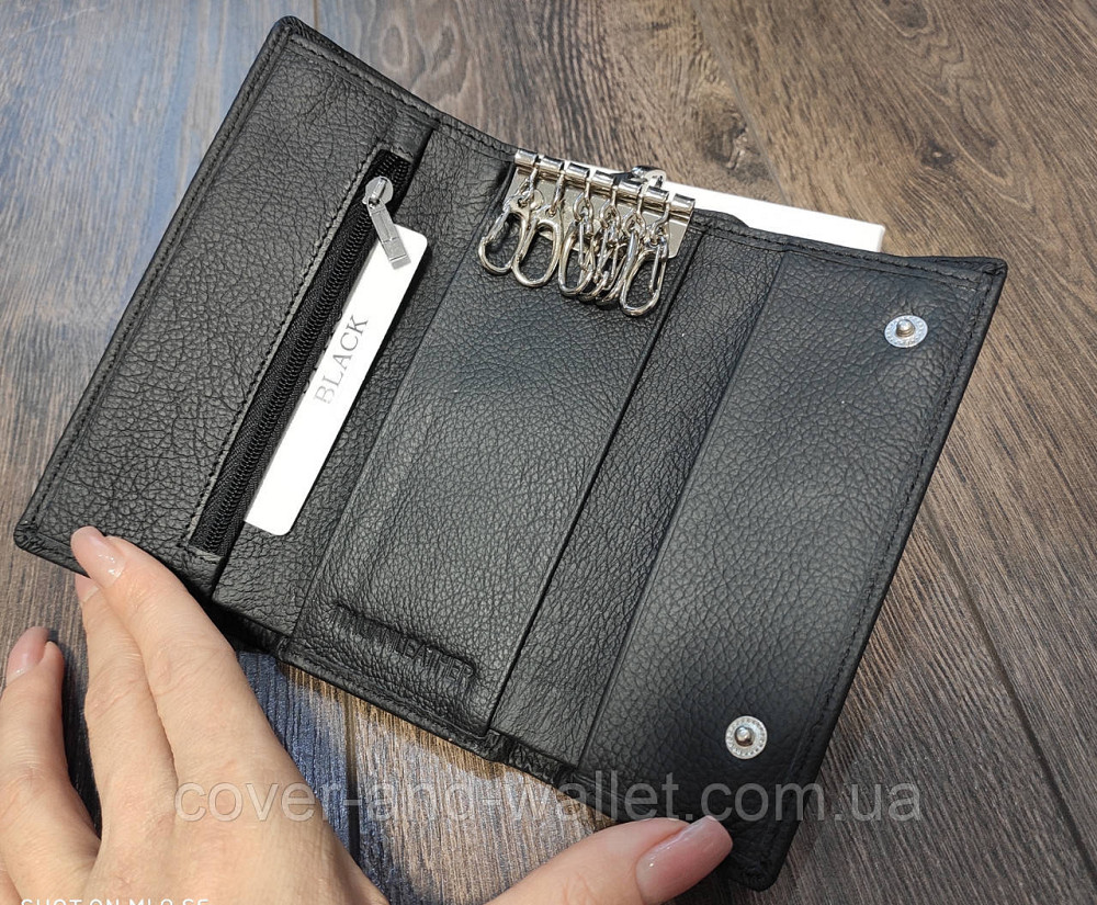 Універсальна ключниця гаманець з карабінами чорного кольору із натуральної шкіри ST 416 Київ - фото 6