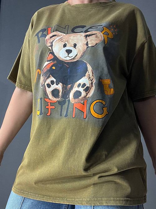Футболка жіноча YIGOU 76 тай-дай з ведмедиком оверсайз, хакі, one size Київ - фото 7