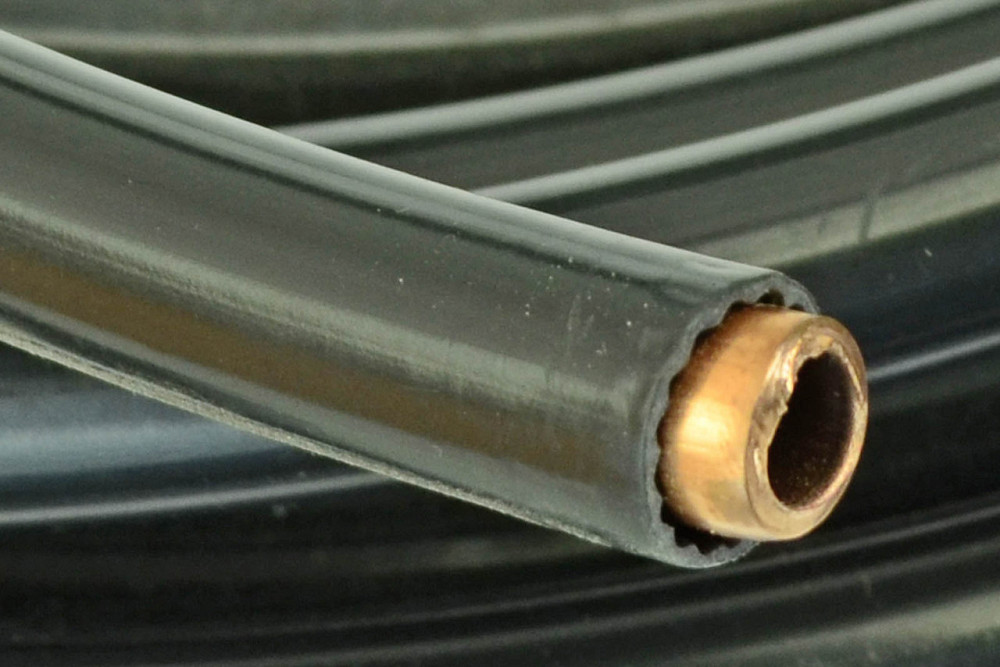 Трубка 8 мм в пластиковой оплетке 1 м Словения медная Мукачево - изображение 1