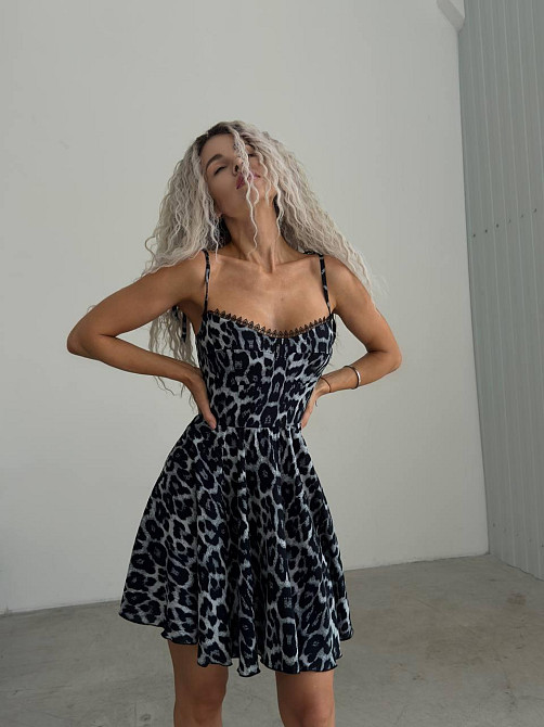 Женское летнее леопардовое мини платье на завязках штапель 44/46 Одесса - изображение 1