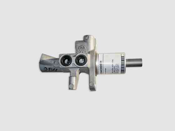 Mercedes-Benz  A2044300501 Головний гальмівний циліндр C-Class W204 E-Class W212 C207 GLK X204 Одесса