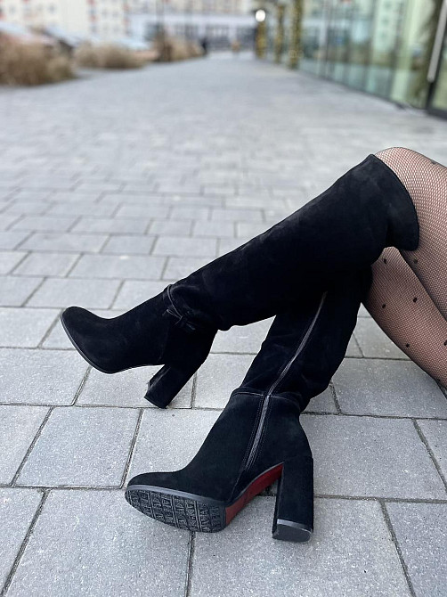 Nivelle Чоботи жіночі NIVELLE чорні замша натуральна высота 42см обхват голени 39-40см каблук 1 Коломыя - изображение 2