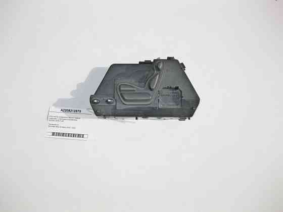 Mercedes-Benz  A2208212879 7C45 Блок кнопок керування заднім правим сидінням S-Class W220 Одеса