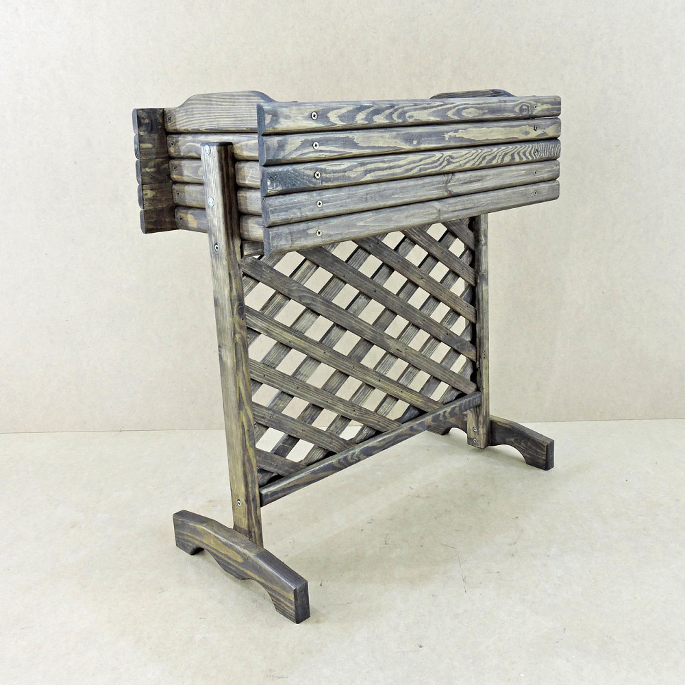 Кашпо на стойке 