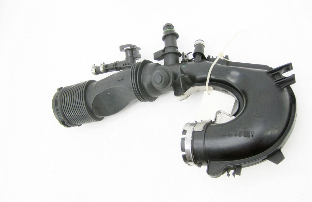 Mercedes-Benz  A2700900700 Впускний патрубок від турбіни на впускний колектор CLA C117 CLA Shooting Brake X117 GLA X156 A-class W176 B-class W242 B-cl Одесса - изображение 4