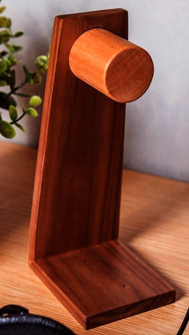 Стойка для наушников 