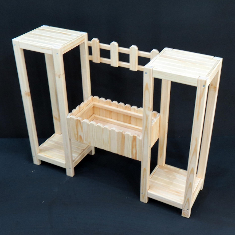 Кашпо на стойке 