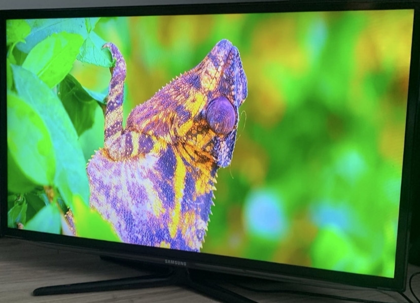 Телевизор Samsung 37