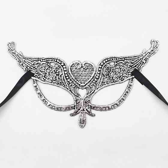 Маска маскарадна на карнавал 21 на 9 см сріблястий Київ