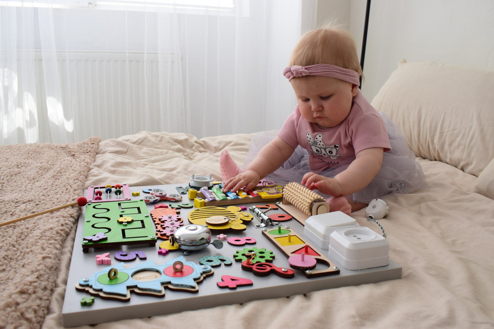 Бізіборд Розвивальної дошки для дітей 40х50 Розвивальна дошка дівчинці від 6 місяців для розвитку дрібної моторики Тернопіль - фото 4