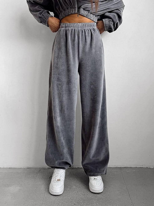 Женский прогулочный костюм двойка: кофта и штаны турецкий велюр Графит Одесса - изображение 8