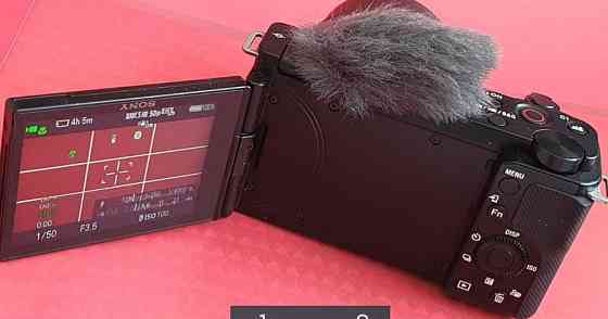 Камера с Обьективом: SONY ZV-E10 , Sigma AF 16mm. F/1.4 DC DN. Киев