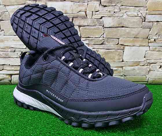 Женские зимние термо кроссовки  BaaS,производство Польши,р.40-(26)см Киев