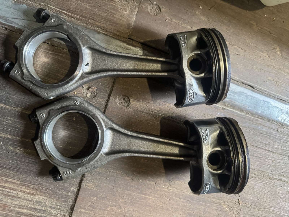 Шатун с поршнем Land Rover Vogue 3.0 бензин (Supercharged) 2013–2020 Киев - изображение 1