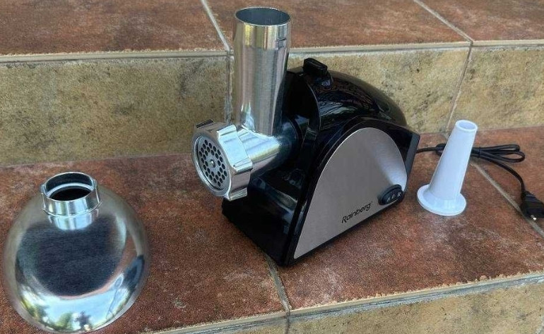 М'ясорубка 3000W з насадкою для ковбас. Київ - фото 3