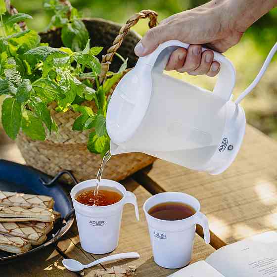 Електрочайник Adler AD 1381 дорожній 900Вт/ 0.5л/ 2 чашки/ ложка/ білий Вінниця