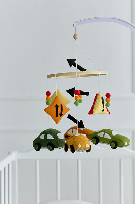 Дитячий музичний мобіль на ліжечко WoollyFox "Маленький водій: машинки та дорожні знаки" на 35 мелод Київ - фото 1