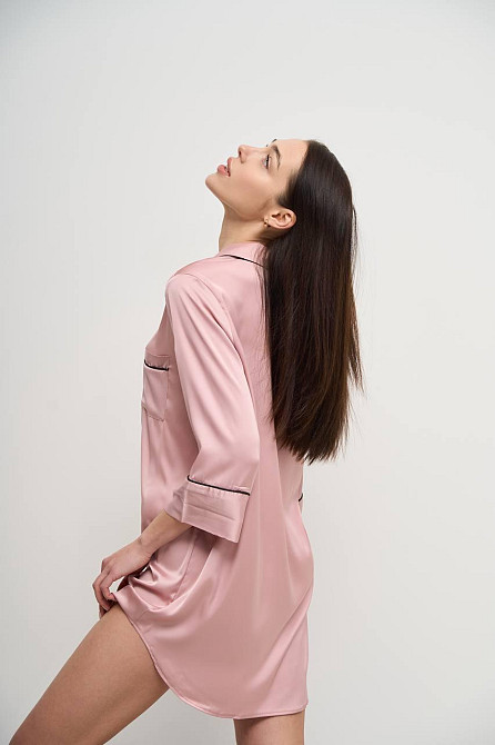 Жіноча нічна сорочка подовжена шовкова Пудровий M Харків - фото 7