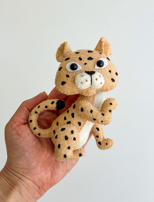 М’яка фетрова іграшка гепард ручної роботи – безпечна розвиваюча Київ - фото 1