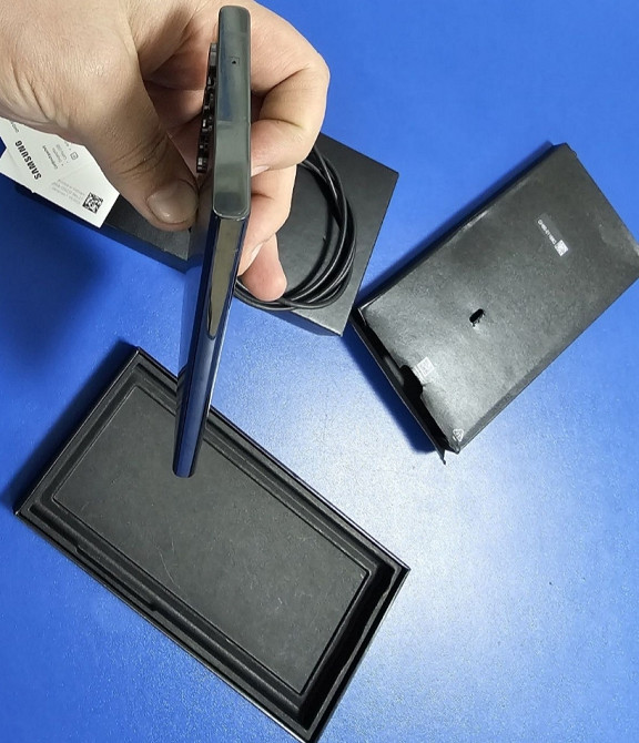 Телефон Samsung S23 Ultra 12/256Gb. Киев - изображение 5