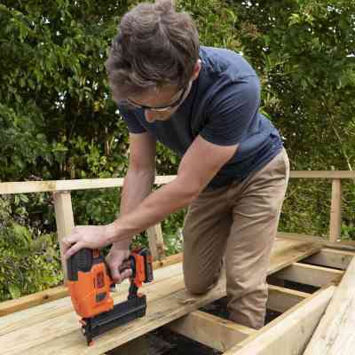 Цвяхозабивач Black&amp;Decker 18 В, довжина цвяха 16-50 мм, (без АКБ та ЗП) (BCNG01N) Вінниця