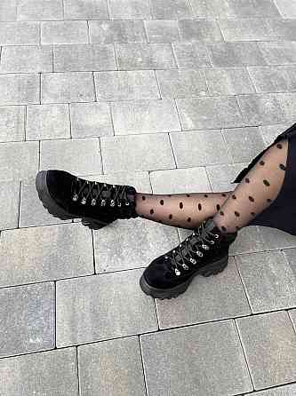 Черевики жіночі RONE чорні замша натуральна весна-осінь 36р. (2778) Коломия